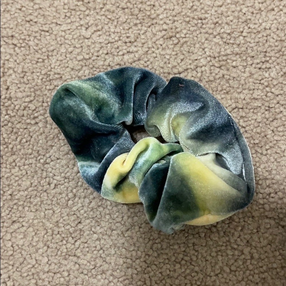 Scrunchie